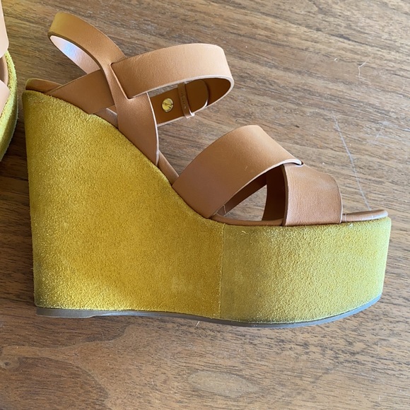 Sergio Rossi Classic Wedge - Picture 6 of 6